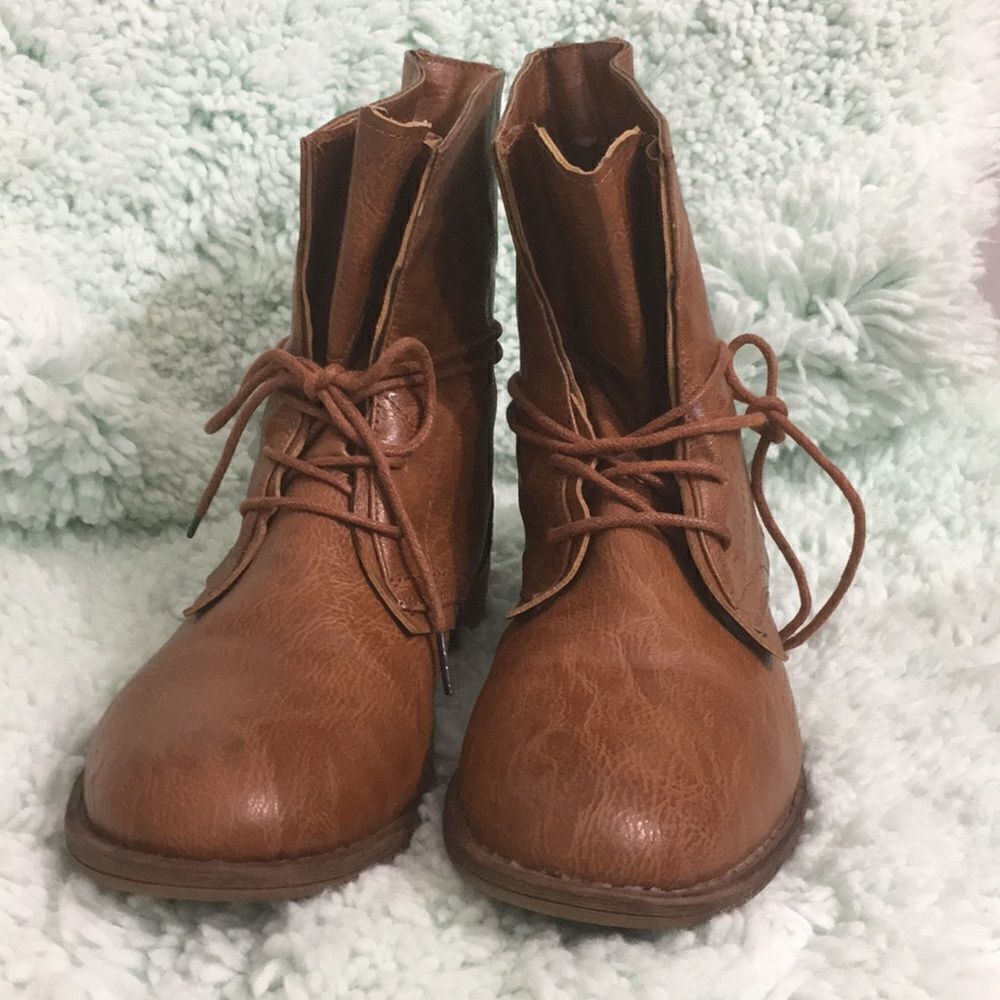 Hero Women’s Leather Boot